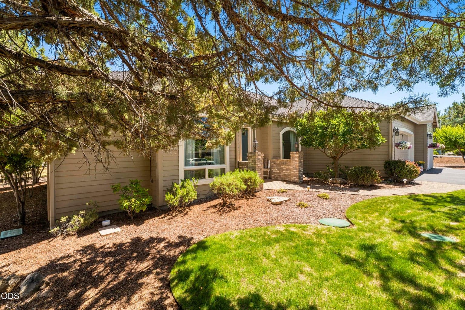 Photo of 880 Willet Lane 27 of 85