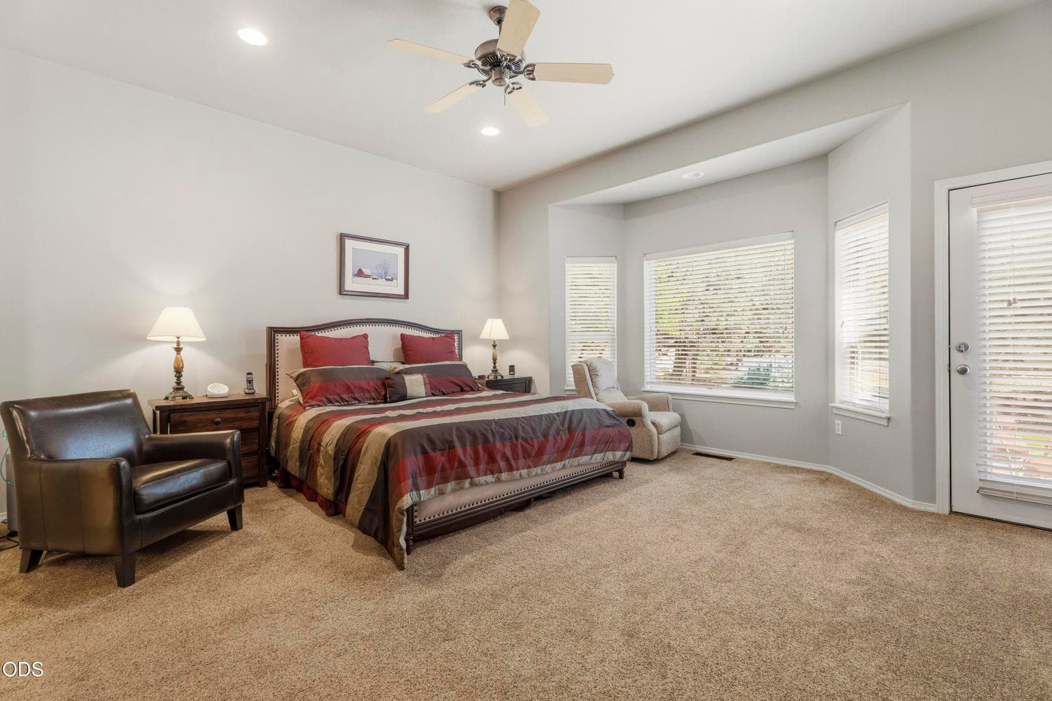 Photo of 880 Willet Lane 33 of 85