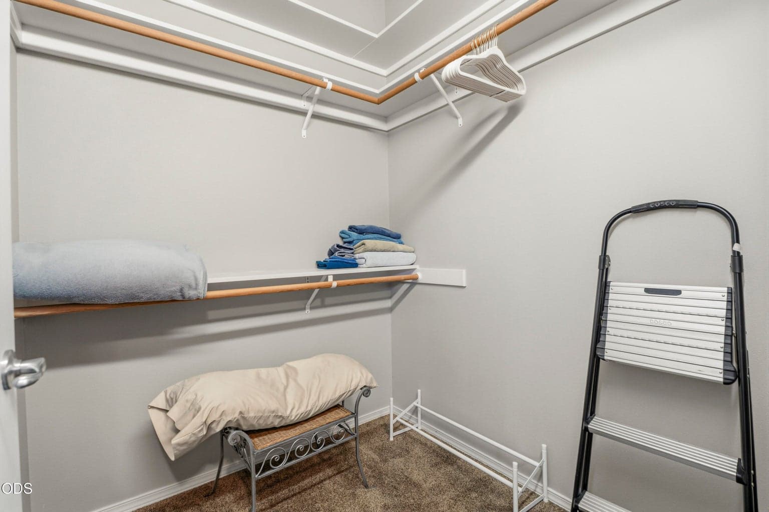 Photo of 880 Willet Lane 45 of 85