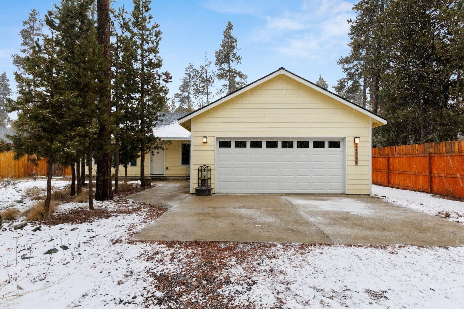 Photo of 17316 Golden Eye Drive 1 of 25