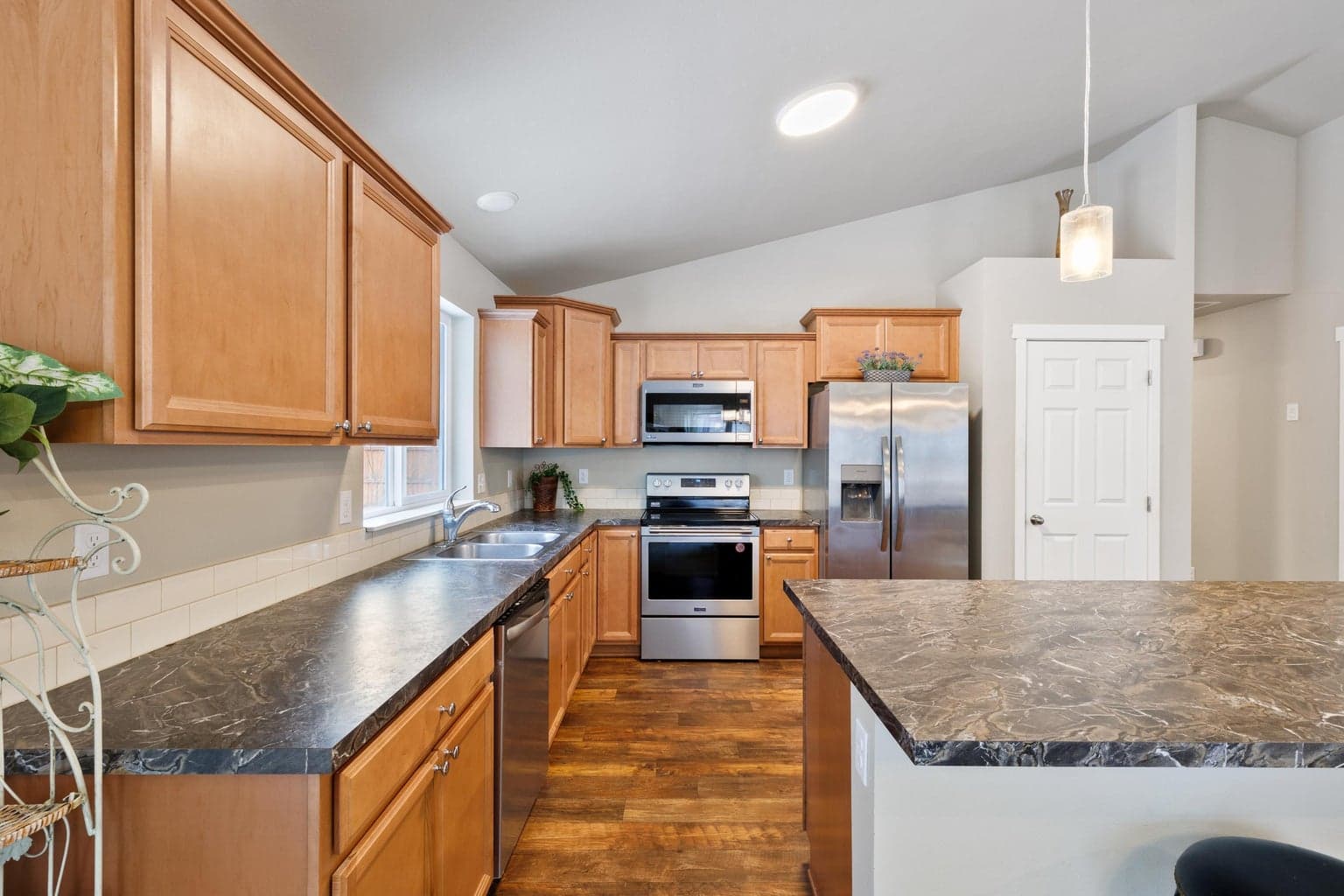 Photo of 17316 Golden Eye Drive 9 of 26