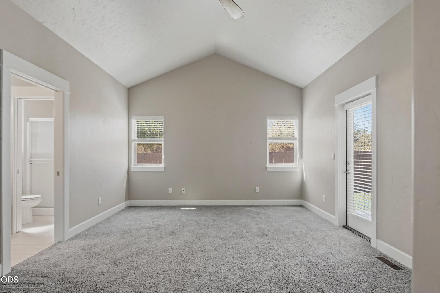 Photo of 2967 NE Marea Drive 11 of 22