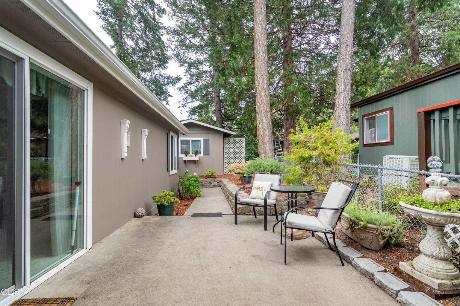 Photo of 219 Creekside 5 of 35