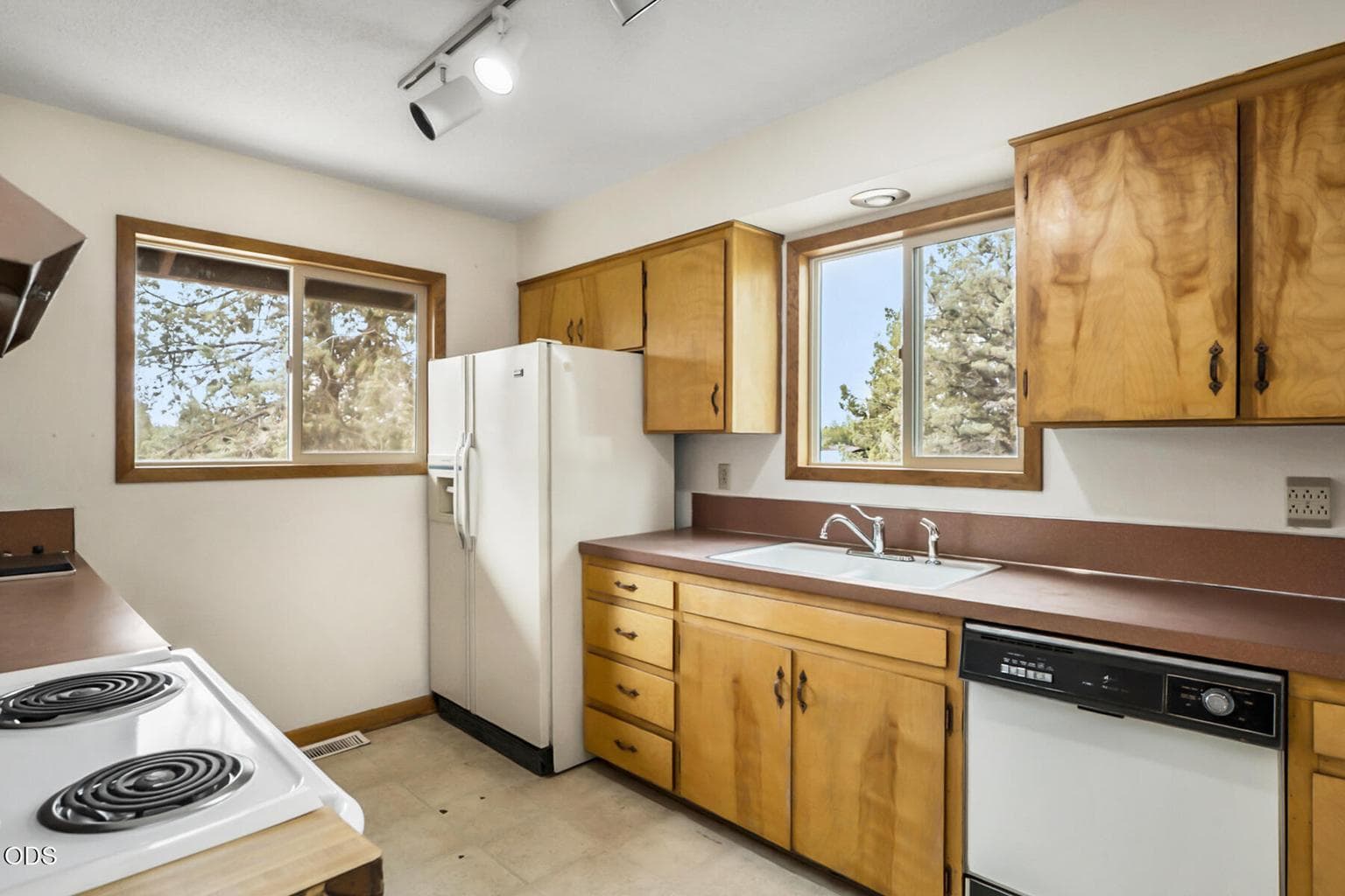 Photo of 22305 Neff Road 17 of 56
