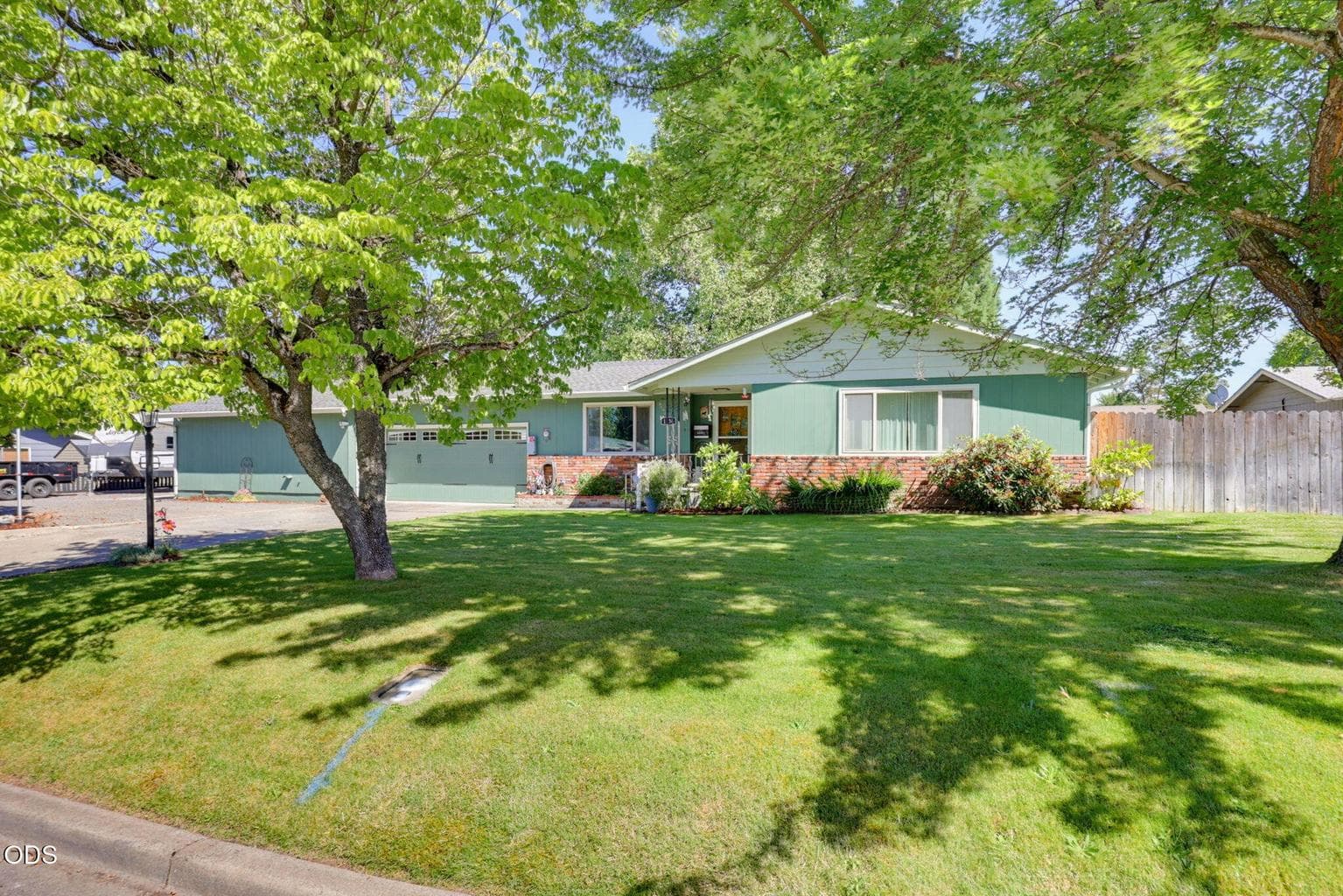Photo of 1130 Crest 4 of 43