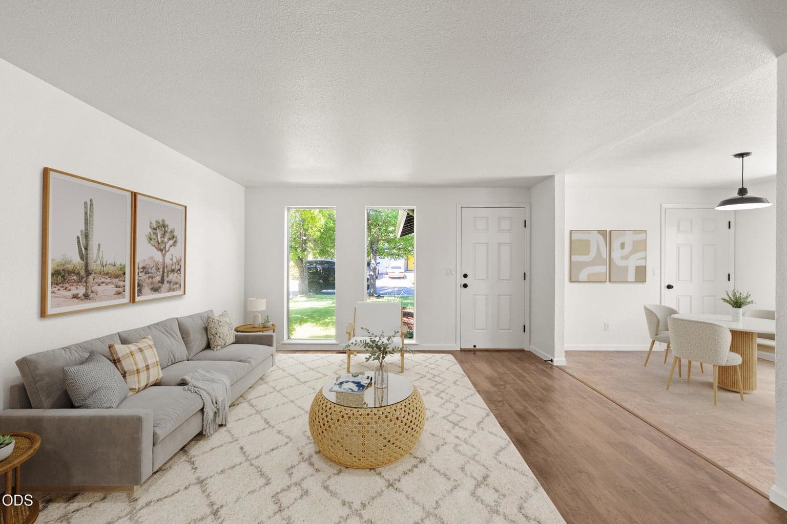 Photo of 557 Glenn 5 of 28