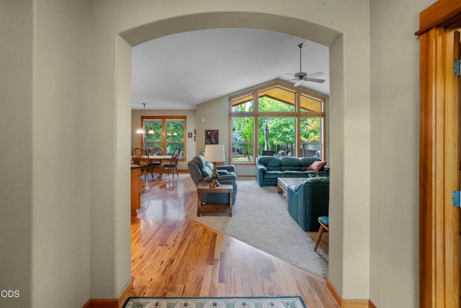Photo of 3571 36th 2 of 39