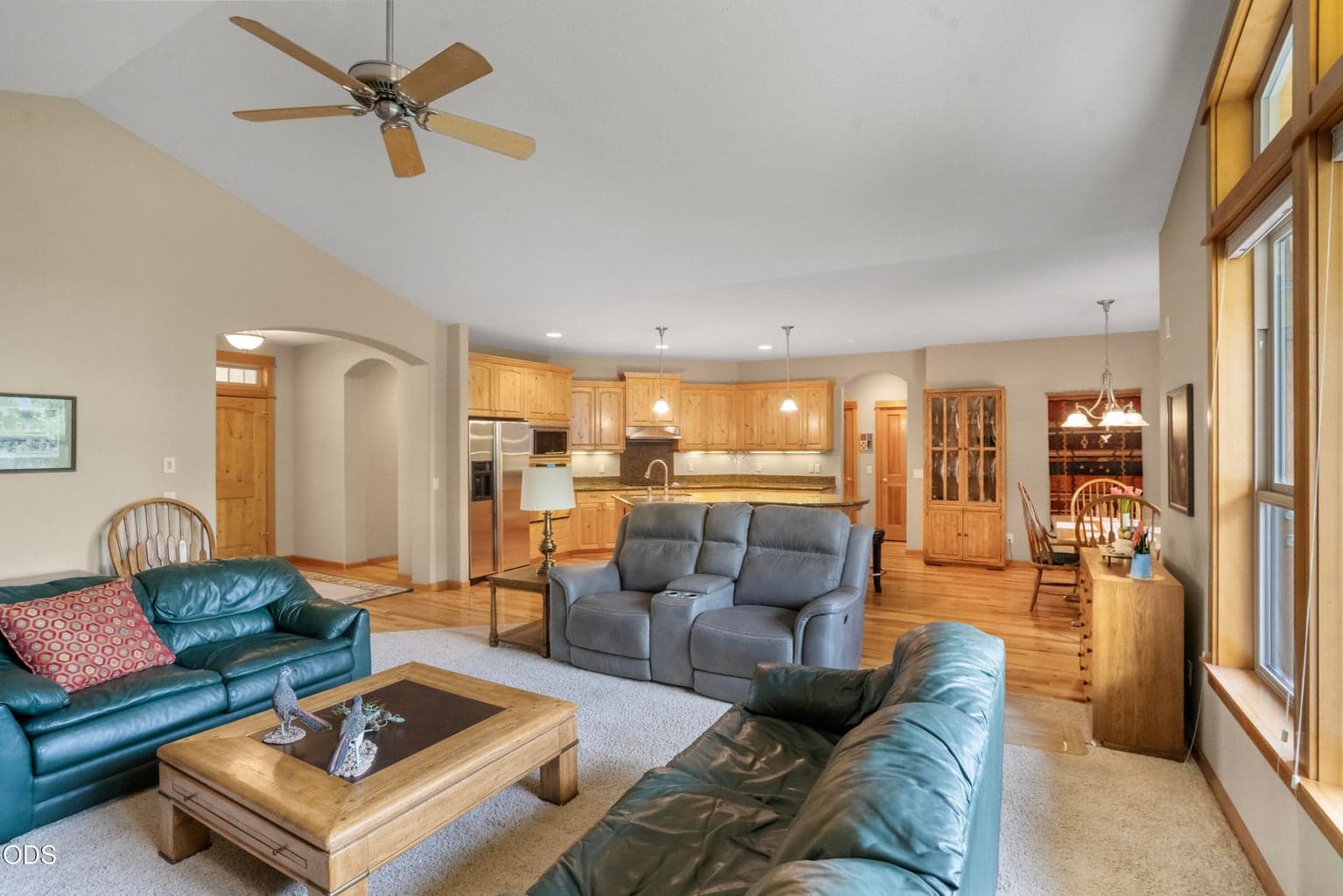 Photo of 3571 SW 36th Place 8 of 39