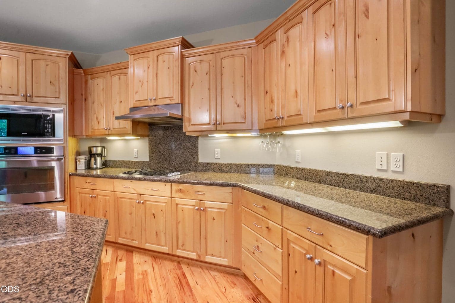 Photo of 3571 SW 36th Place 12 of 39