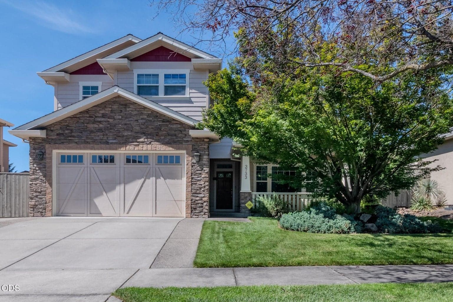 Photo of 3733 Sherwood Park 1 of 33