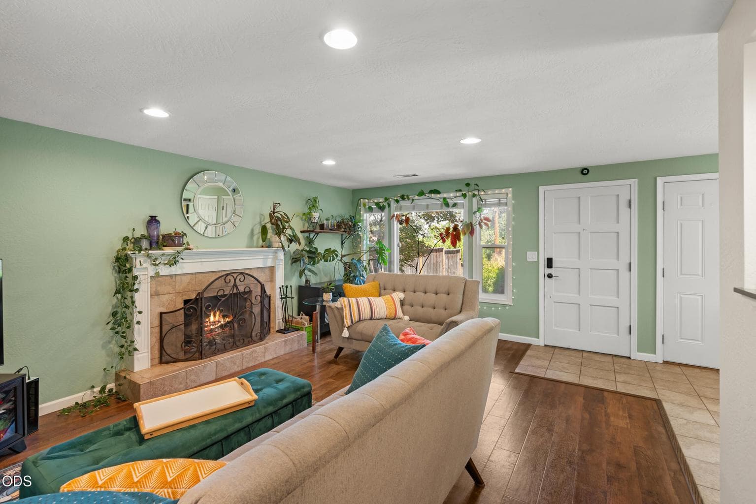 Photo of 1486 Lawnridge 3 of 25