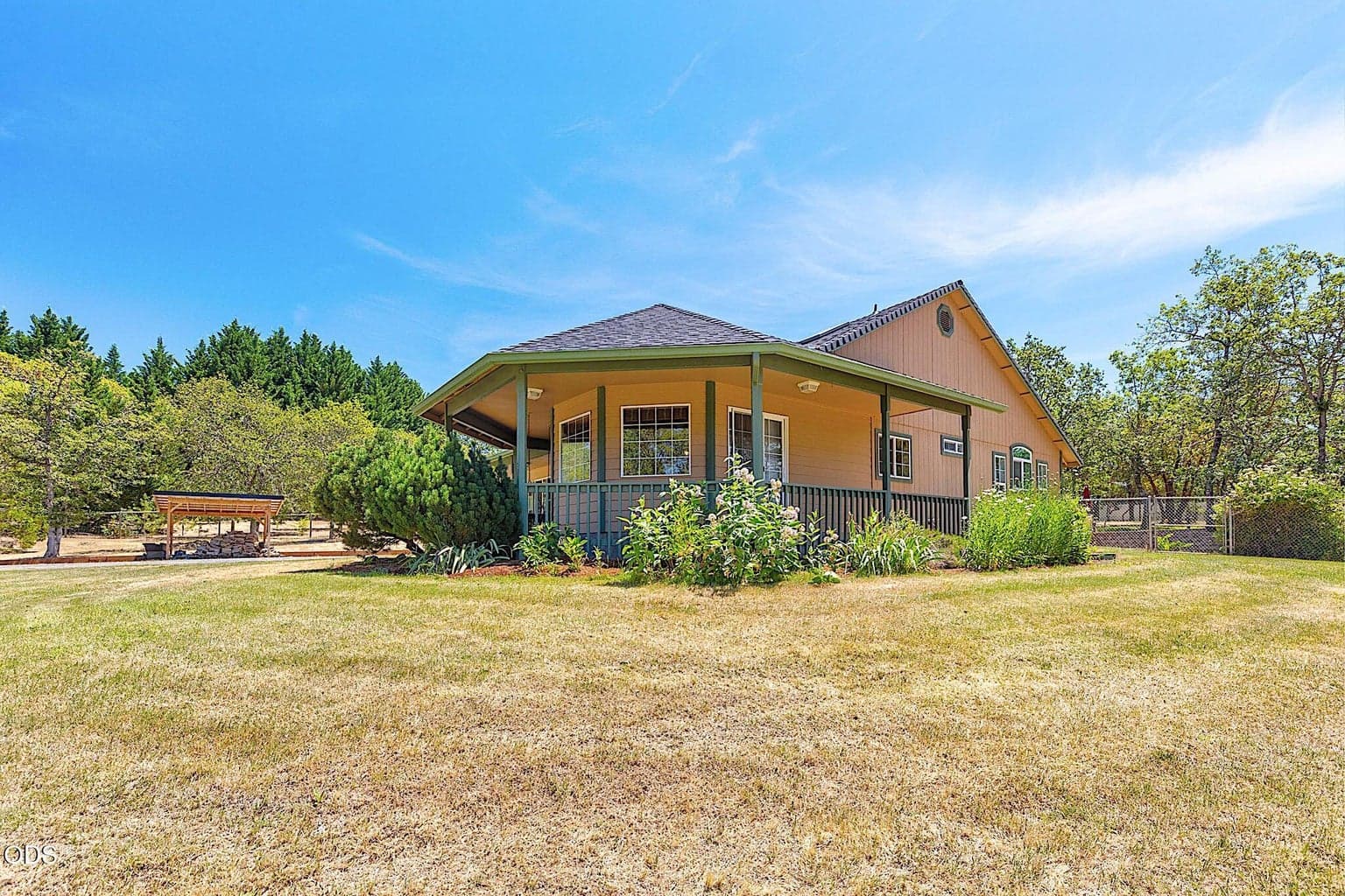Photo of 371 Castle Creek 4 of 70