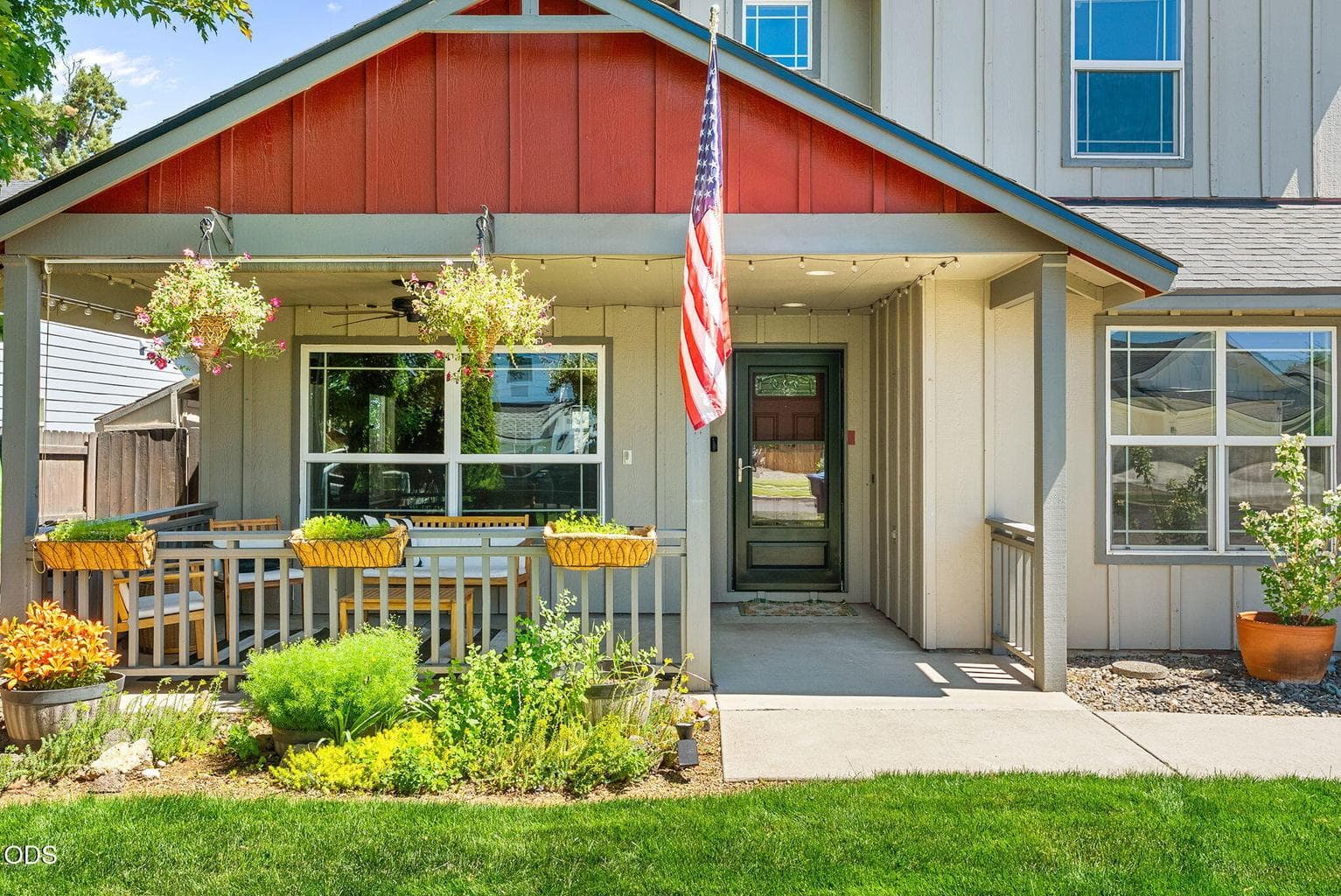 Photo of 2958 19th 3 of 38