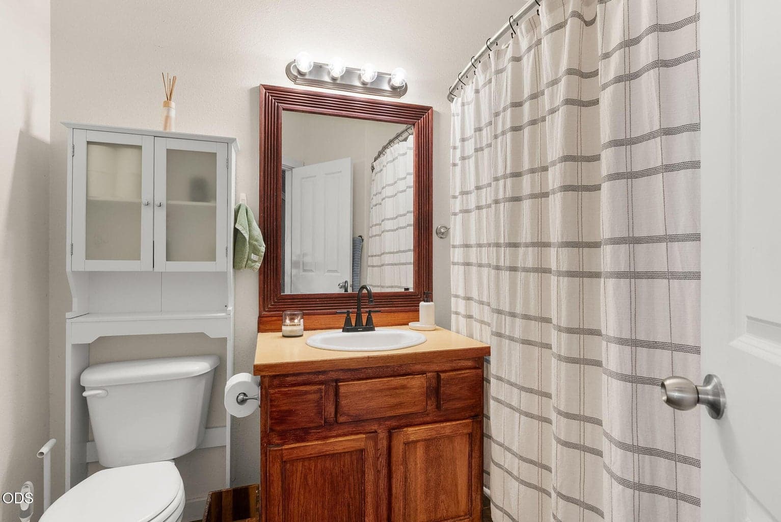 Photo of 2958 NW 19th Street 22 of 38