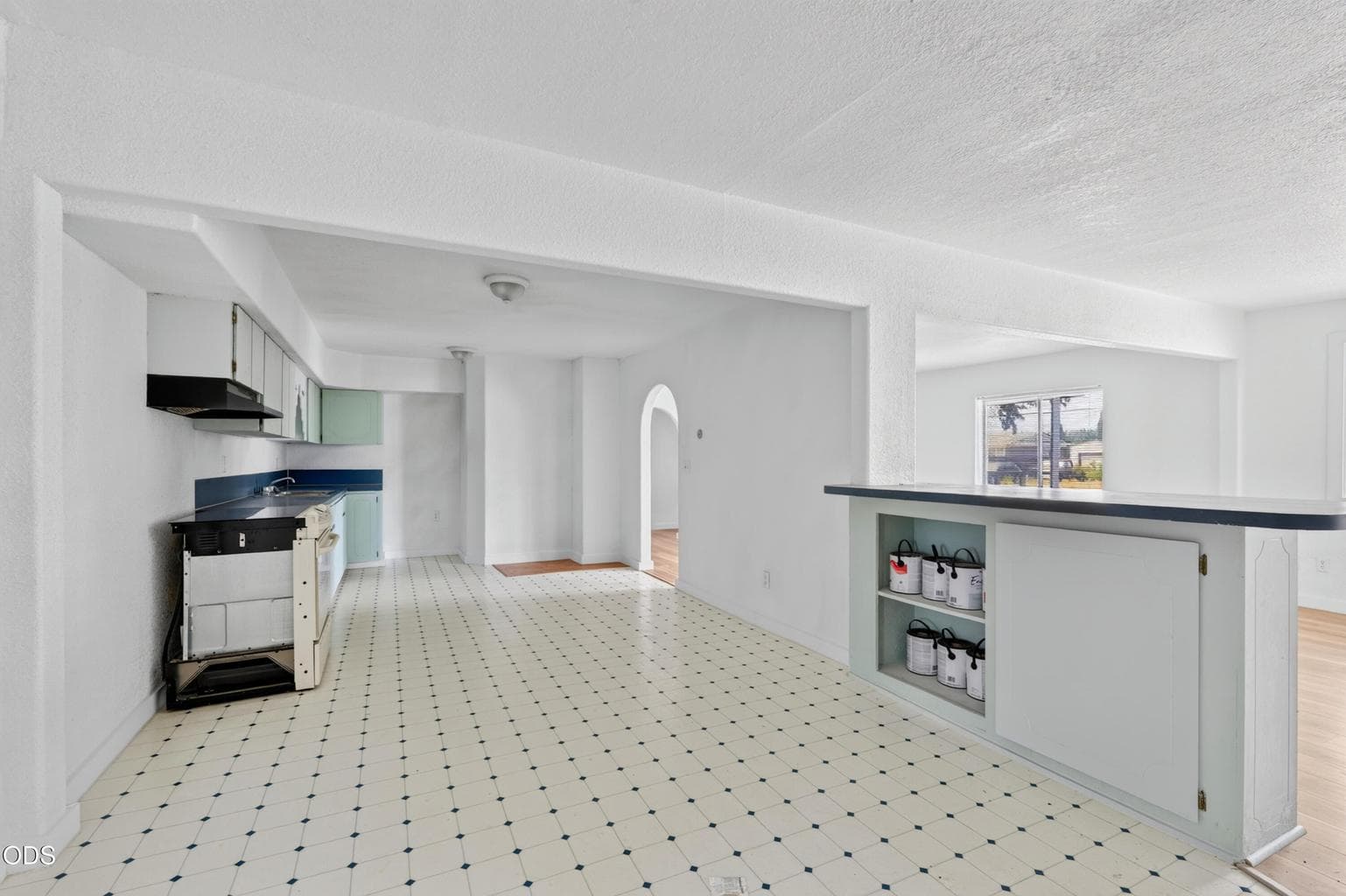 Complete Main Unit 1 Kitchen