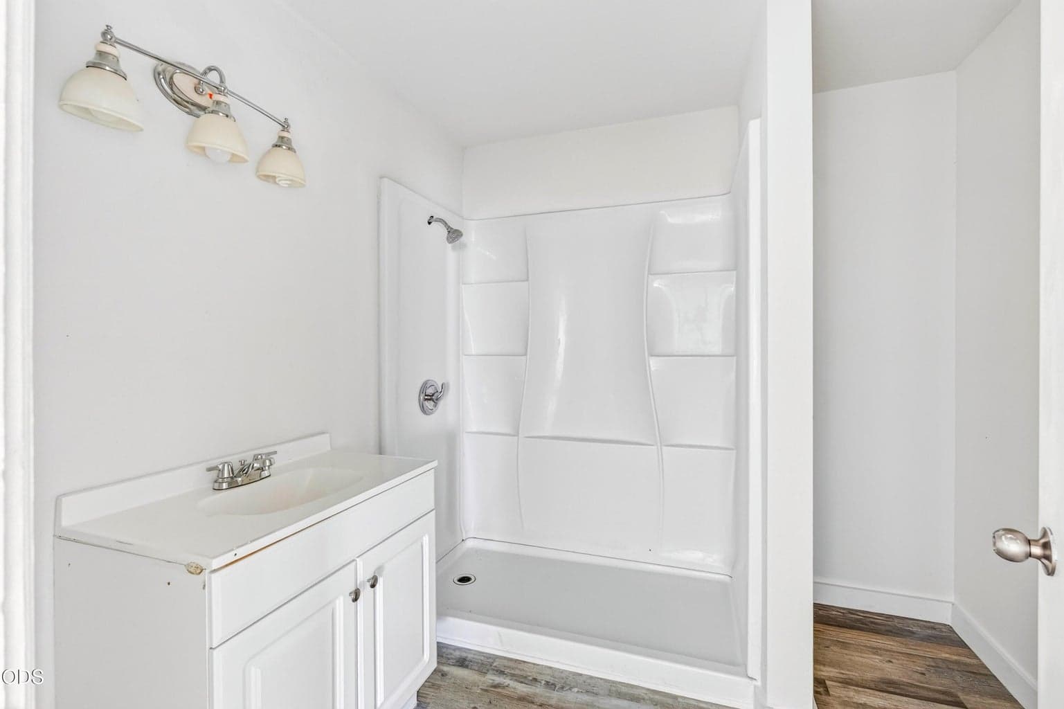 Complete Main Unit 1 Bath