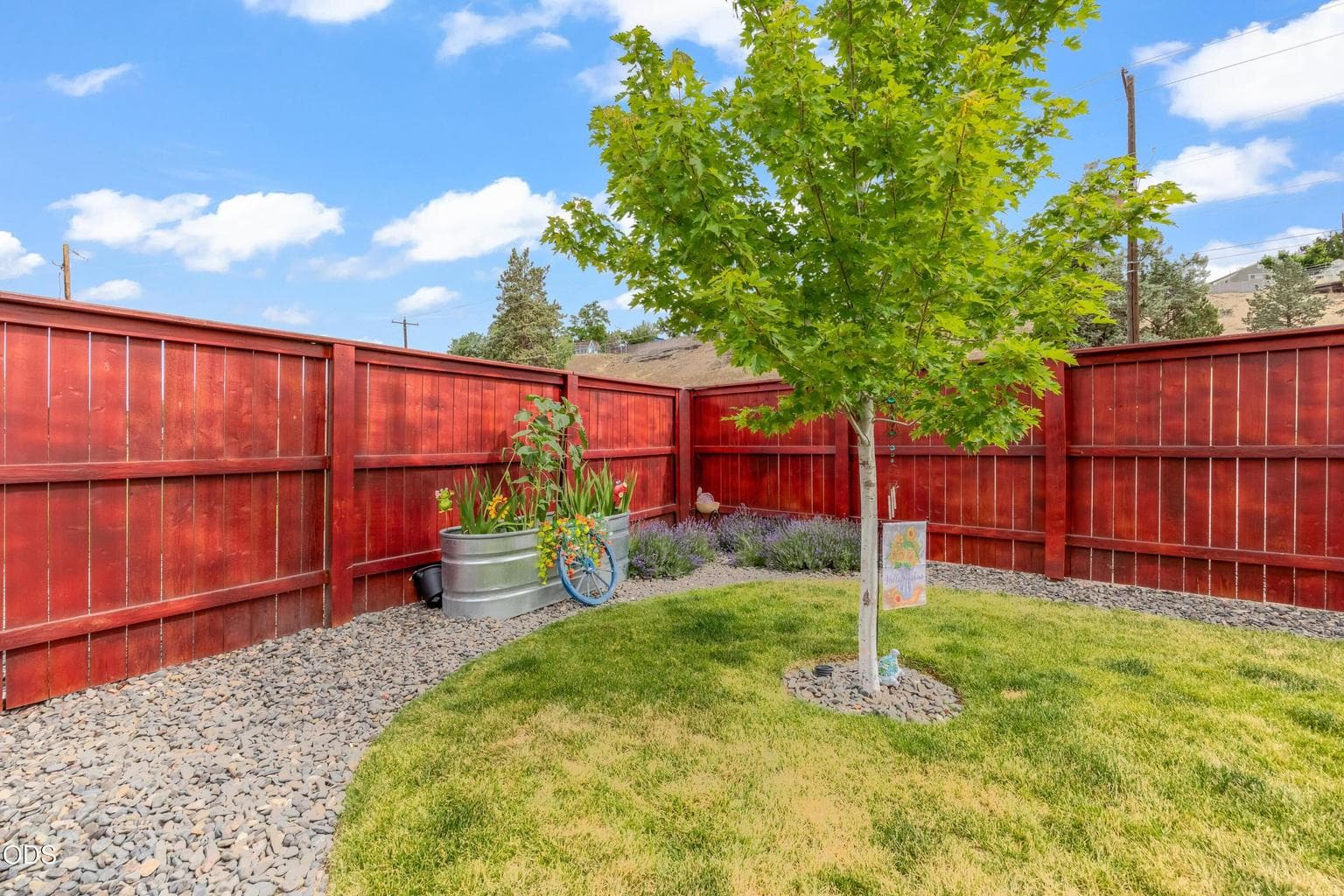 Photo of 1017 NE Crista Court 23 of 23