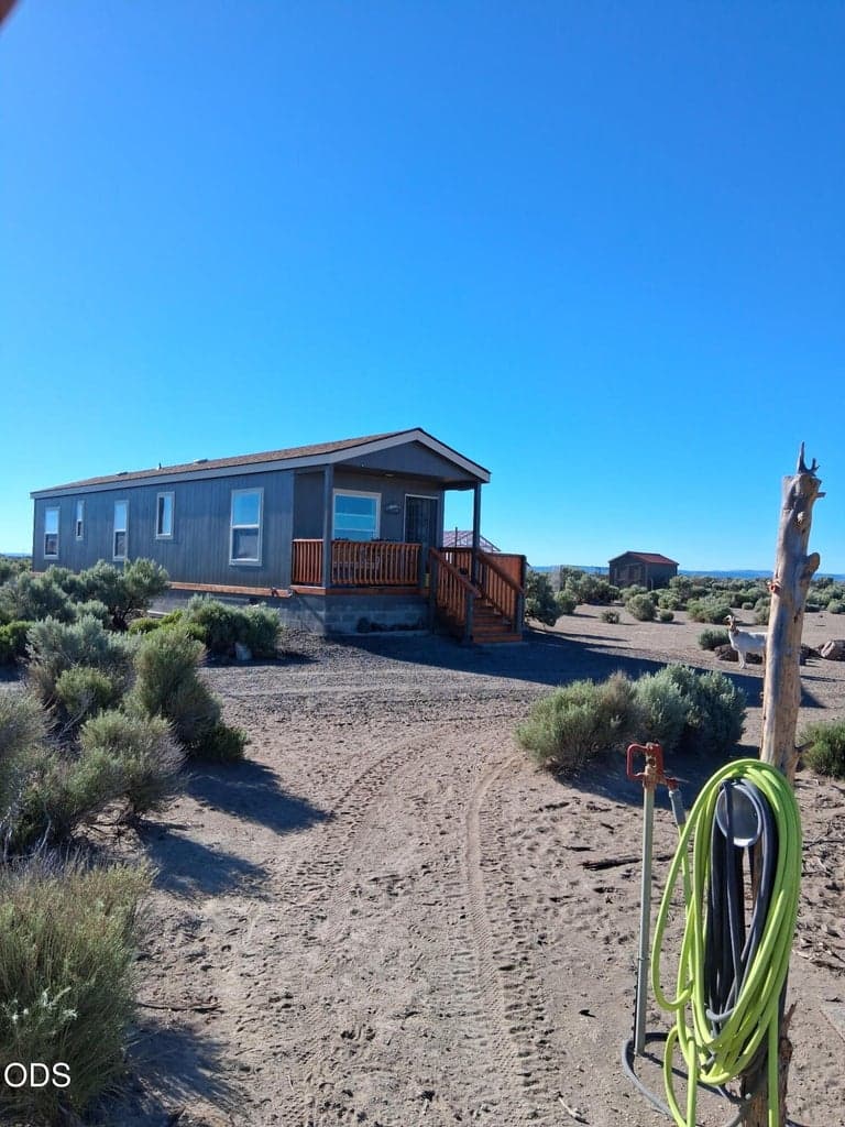 Photo of 58936 Fossil Lake 3 of 31