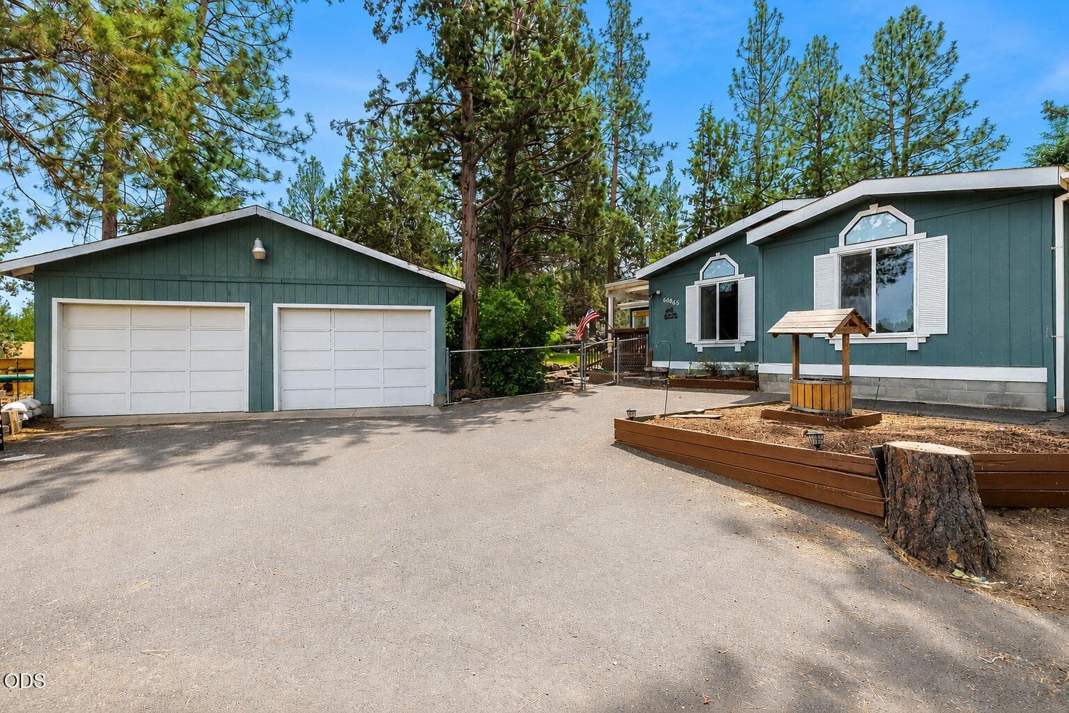 Photo of 60865 Raintree 2 of 32