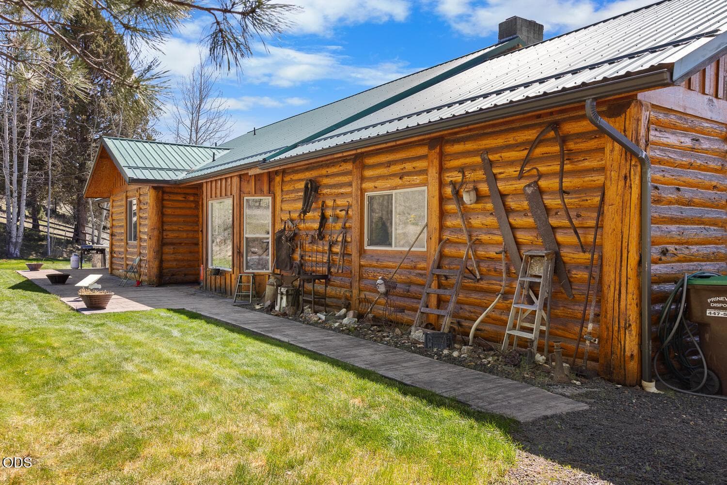 Photo of 16305 East Ochoco 4 of 45