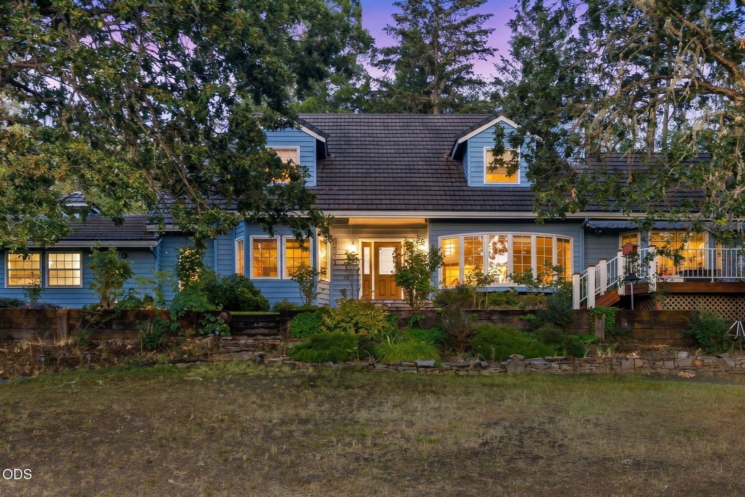 Photo of 543 Serenity 1 of 54