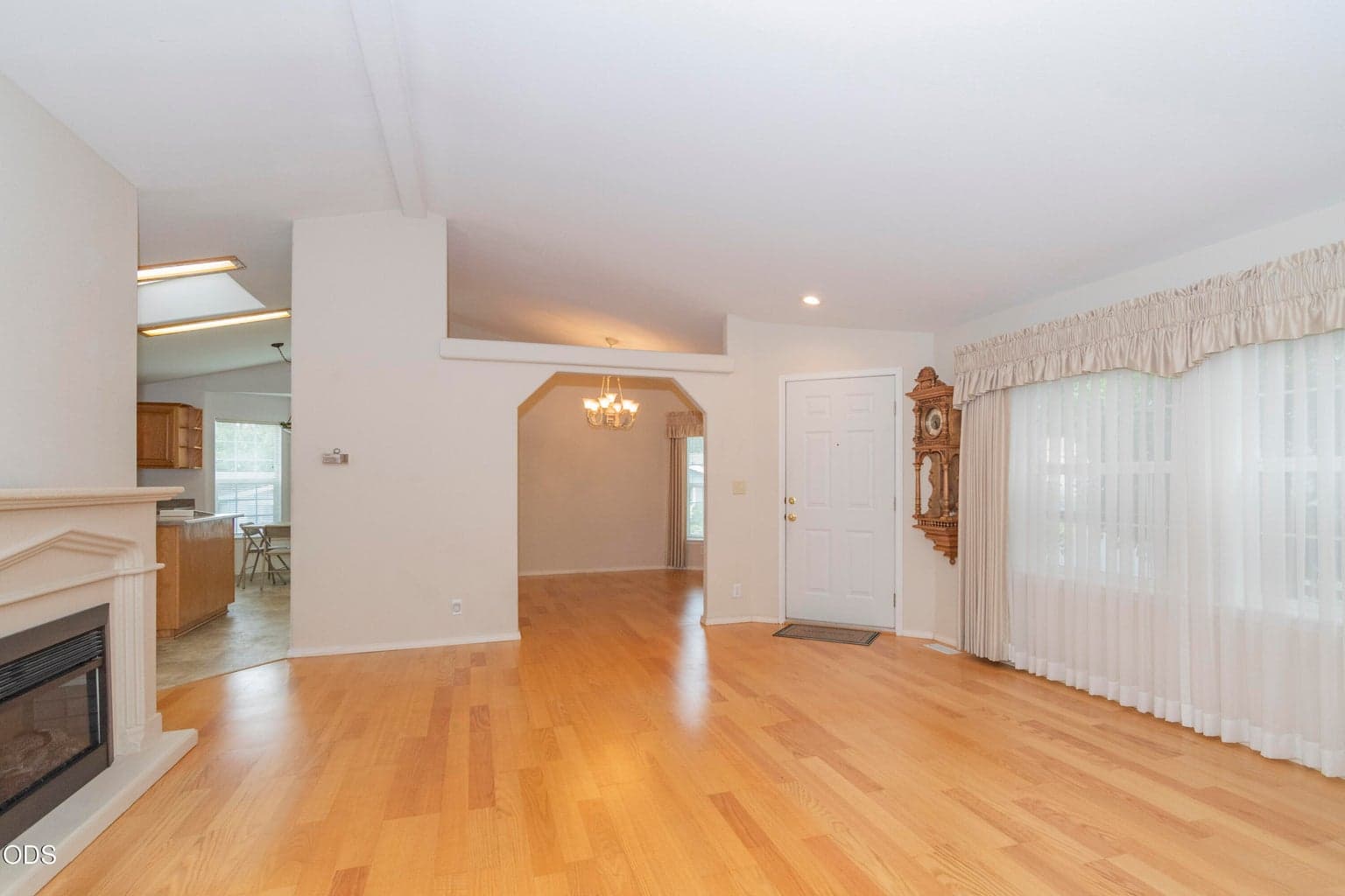 Photo of 208 Creekside 5 of 30