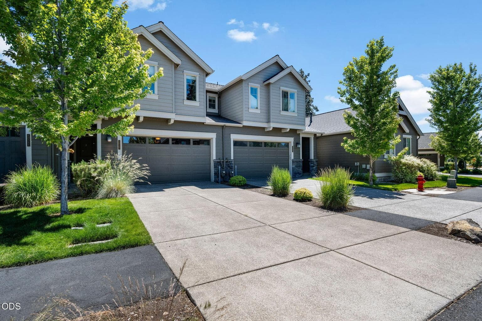 Photo of 60507 Hedgewood 1 of 50