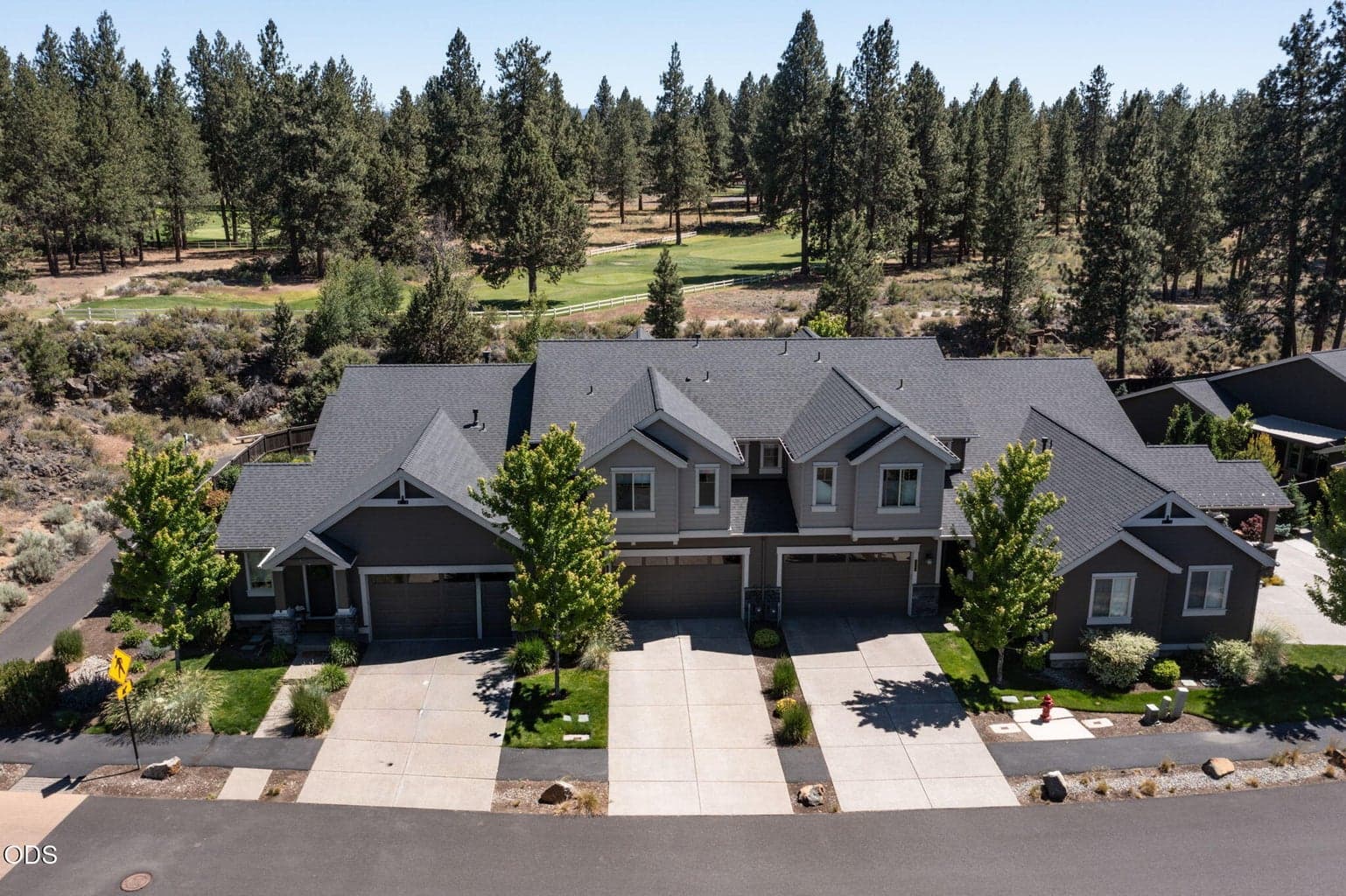 Photo of 60507 Hedgewood 2 of 50