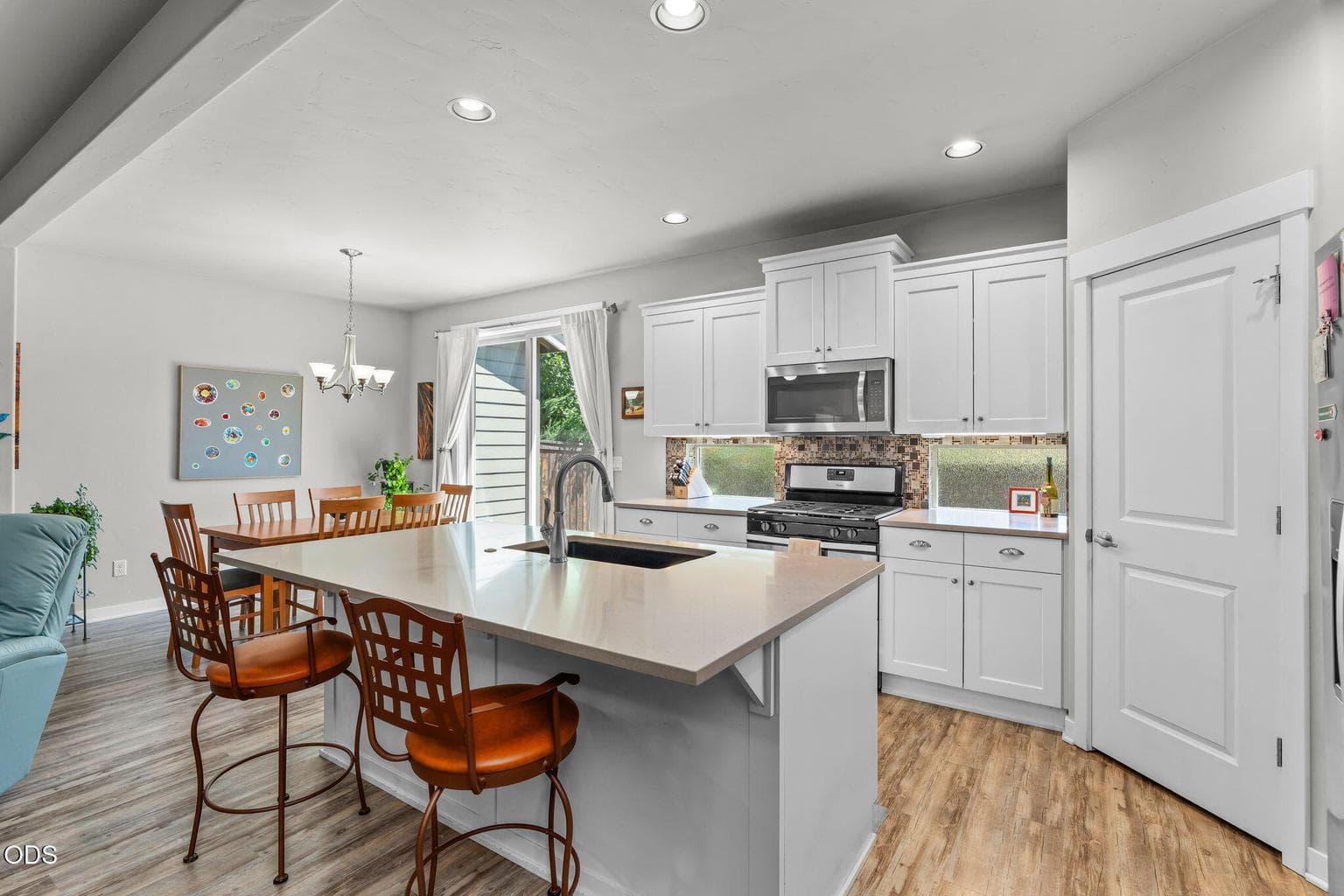 Photo of 60507 Hedgewood 12 of 50