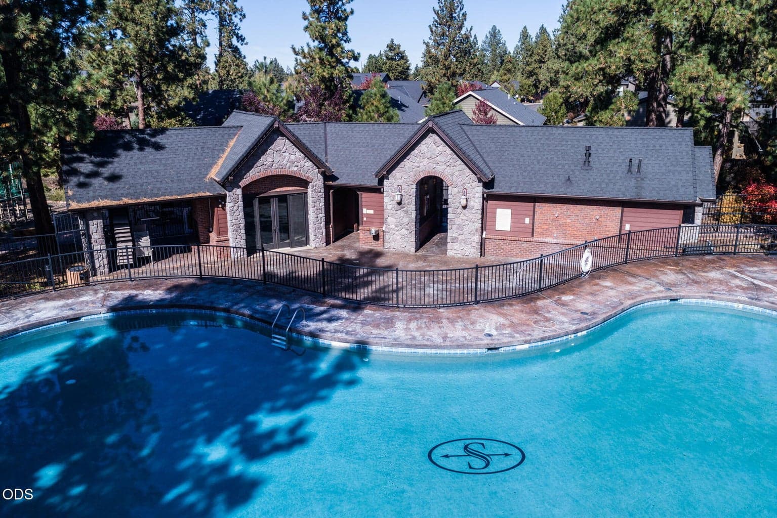 Photo of 60507 Hedgewood 47 of 50