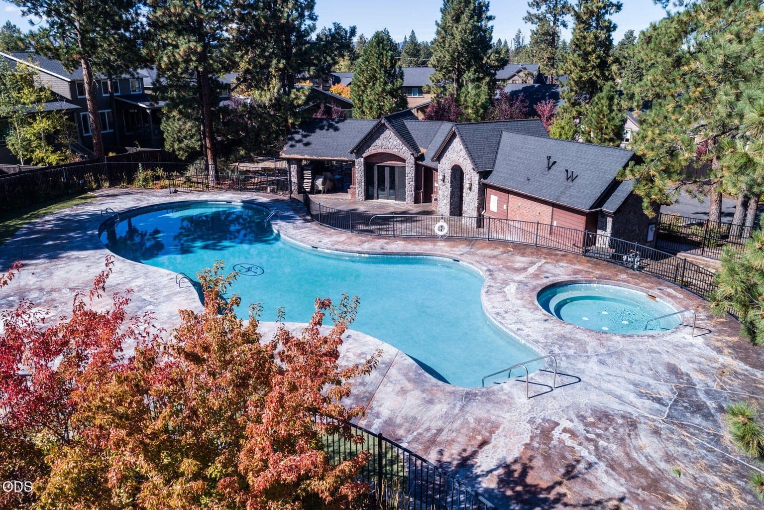 Photo of 60507 Hedgewood 49 of 50