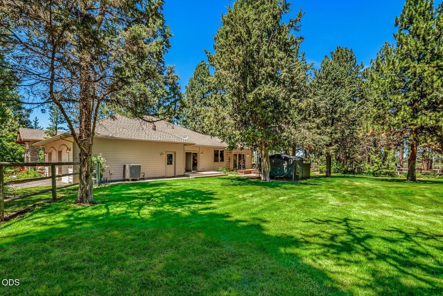 Photo of 64464 Collins Road 51 of 57