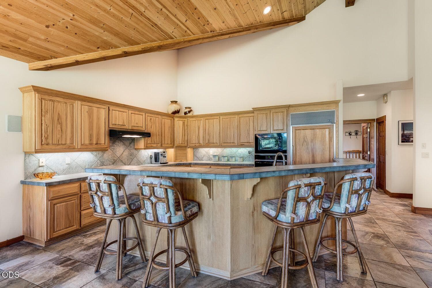 Photo of 64464 Collins Road 16 of 57