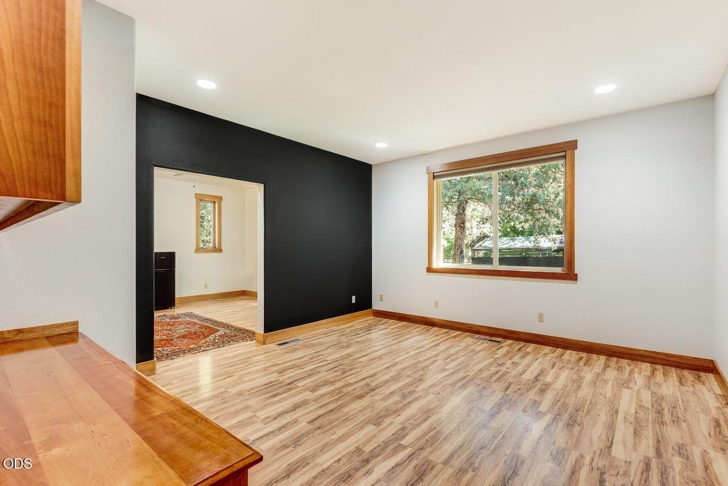 Photo of 64464 Collins Road 25 of 57
