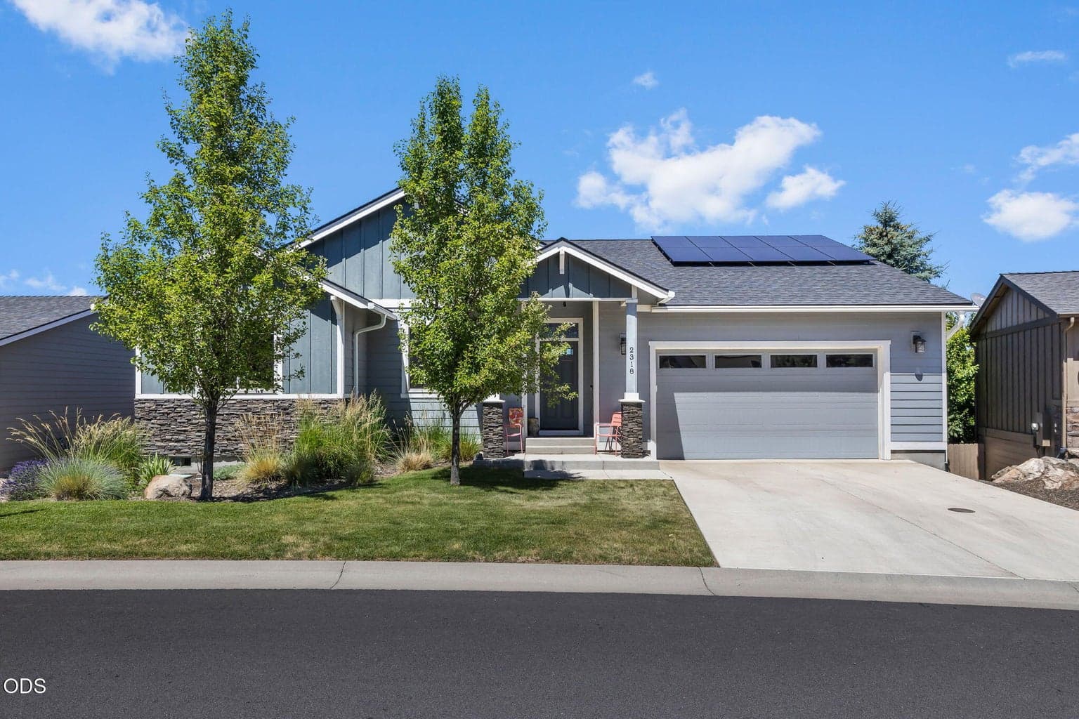 2318 Valleyview