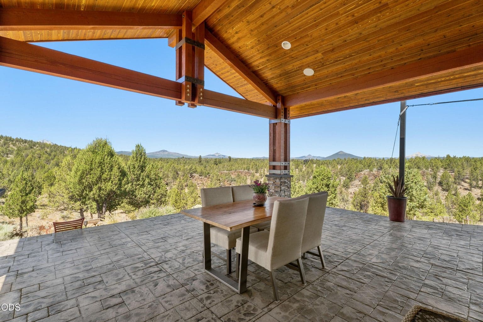 Photo of 17771 Warrin Road 3 of 135