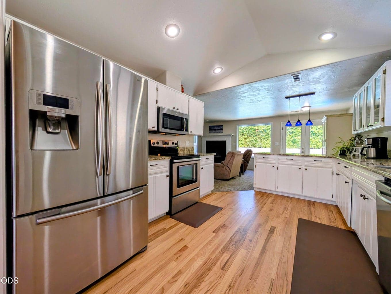 Photo of 2749 Brookside 2 of 30