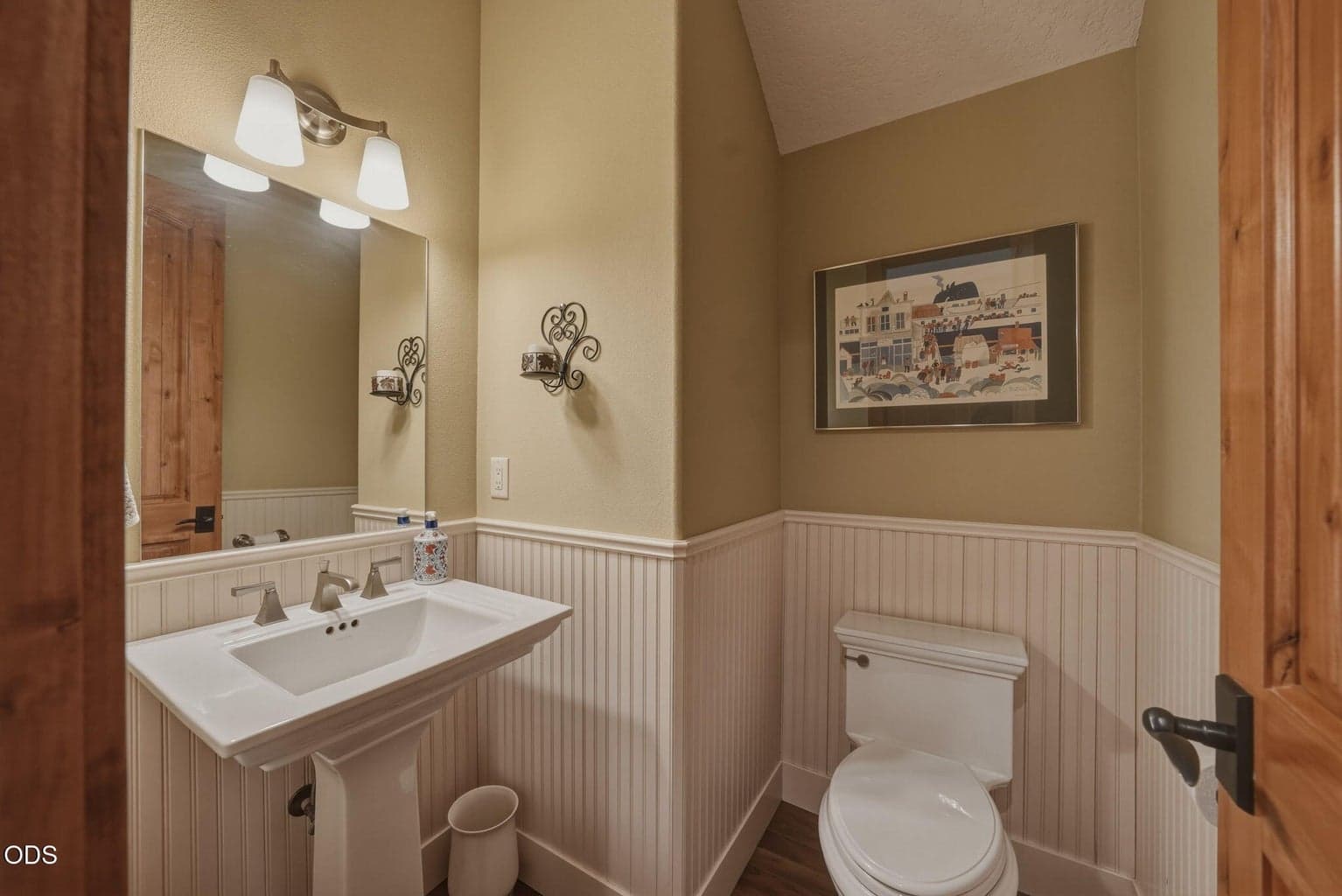 Photo of 11308 Highcrest Court 12 of 44