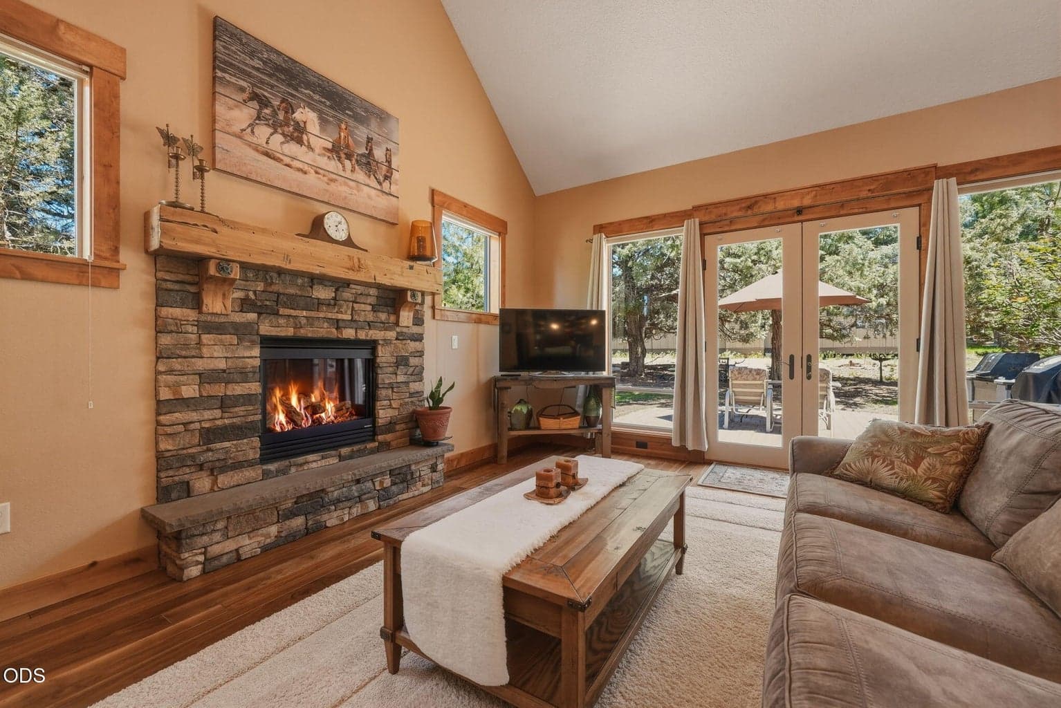 Photo of 11308 Highcrest Court 13 of 44