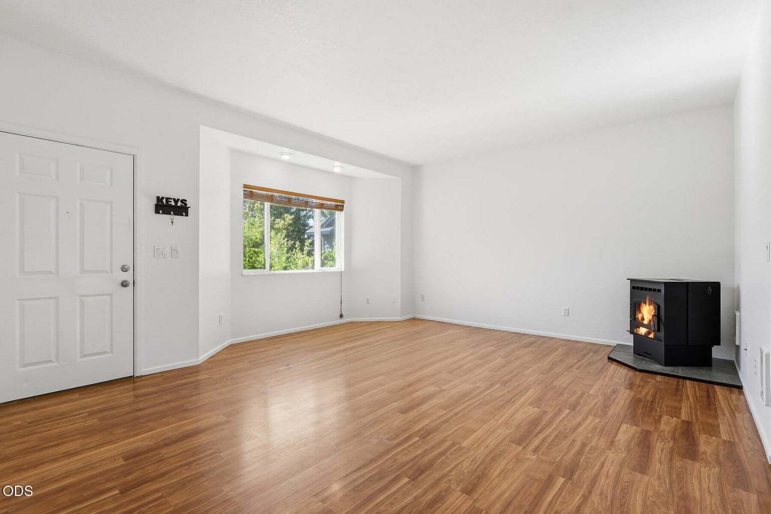 Photo of 1810 SW 27th Street 8 of 65