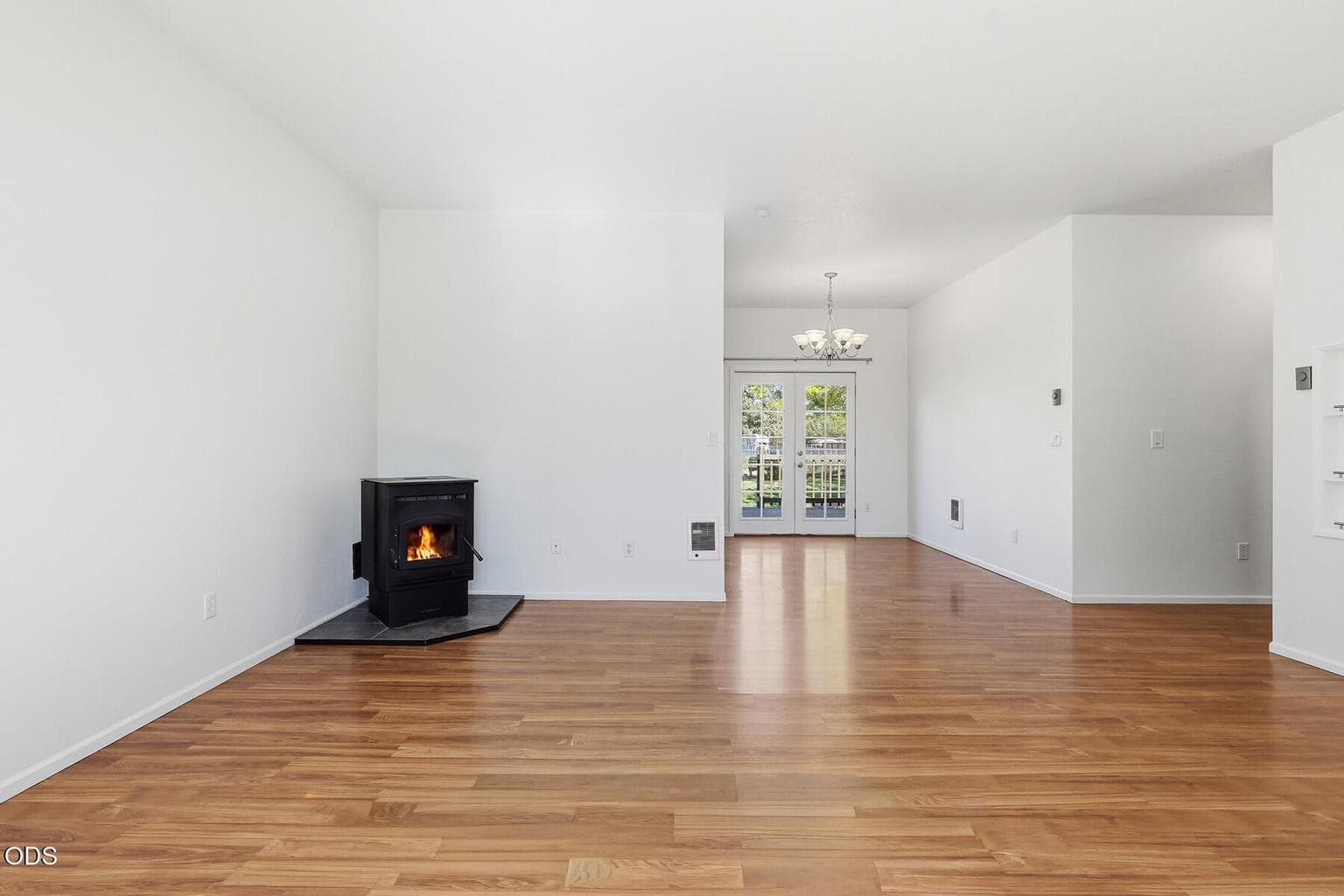 Photo of 1810 SW 27th Street 14 of 65