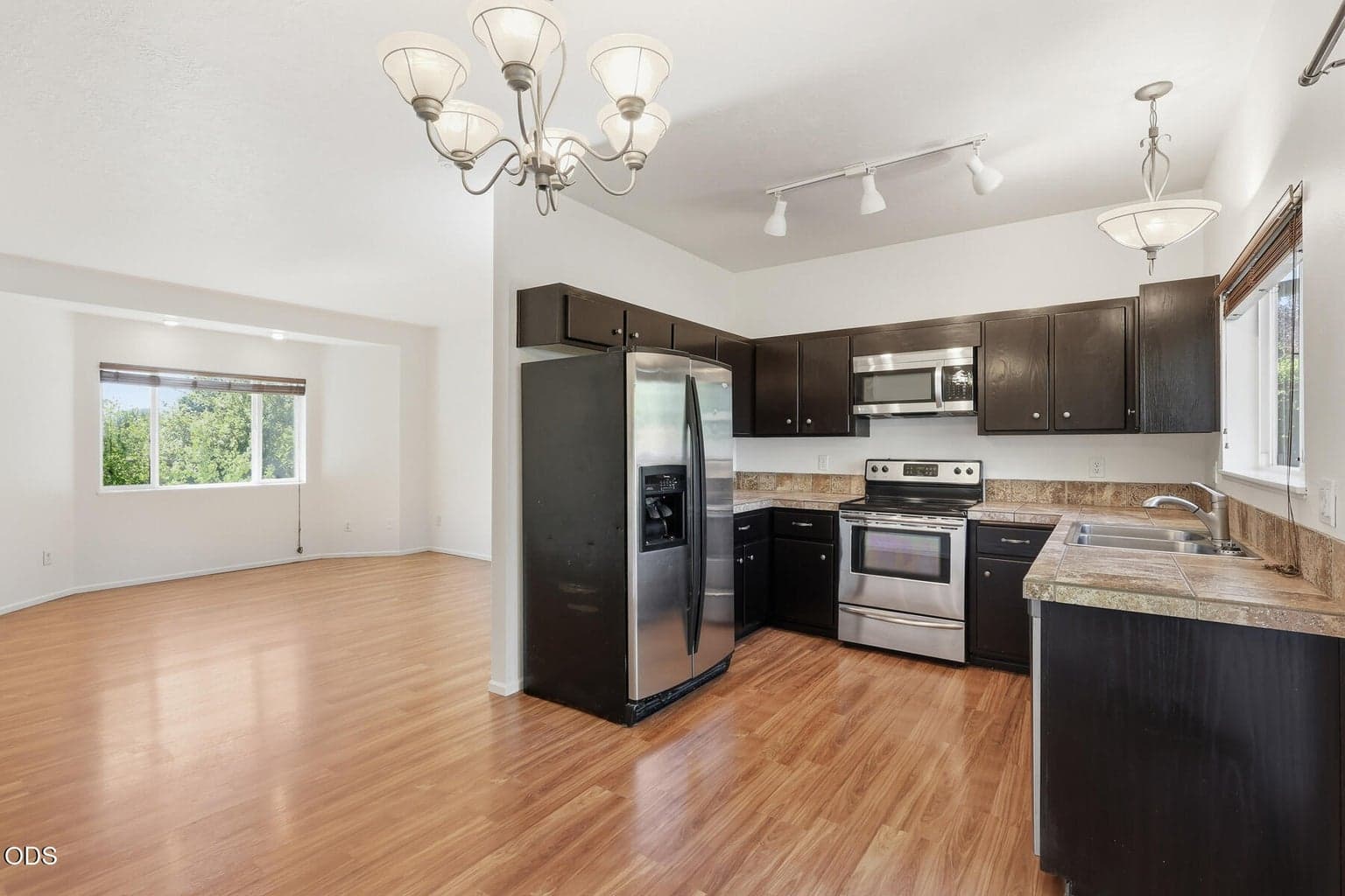 Photo of 1810 SW 27th Street 18 of 65