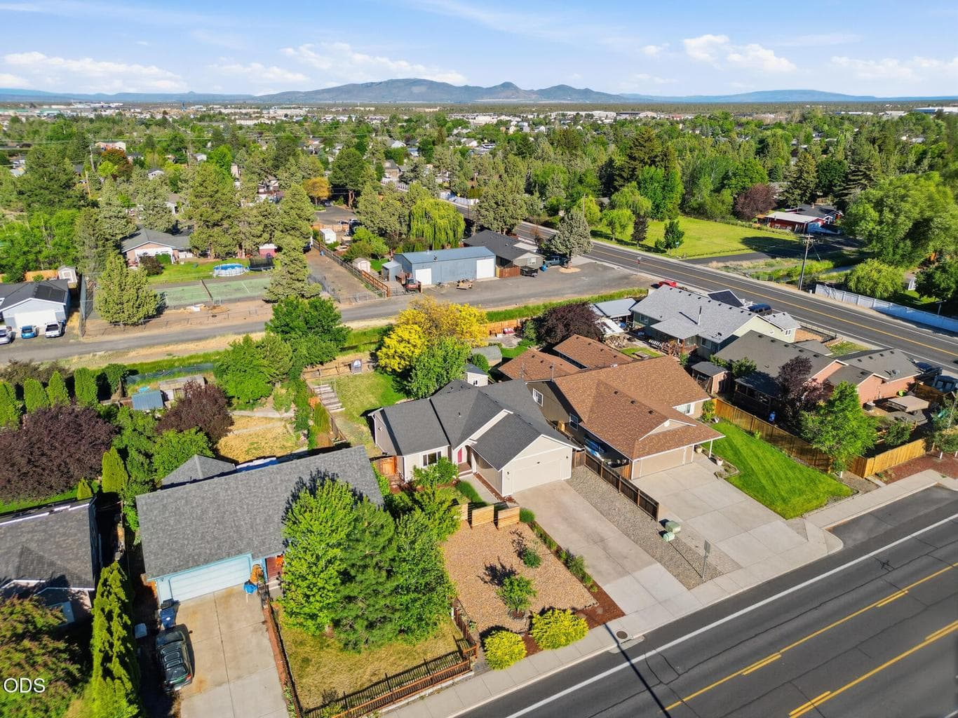 Photo of 1810 SW 27th Street 54 of 65