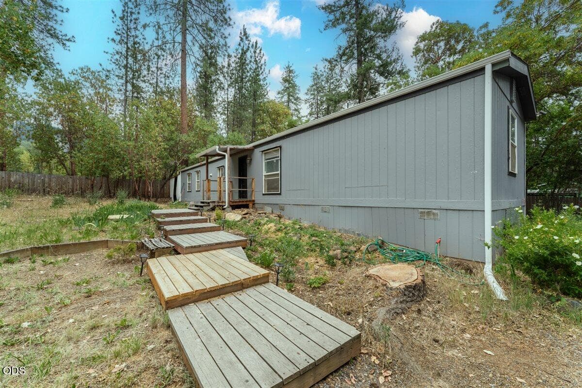 Photo of 491 Upper Applegate 1 of 26