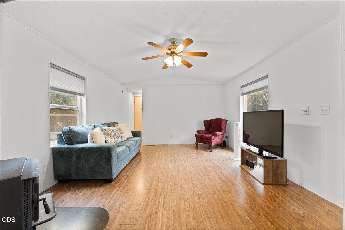 Photo of 491 Upper Applegate 5 of 26