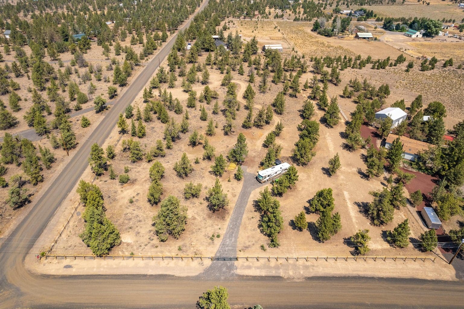 Photo of SW Sparrow Drive 14 of 16