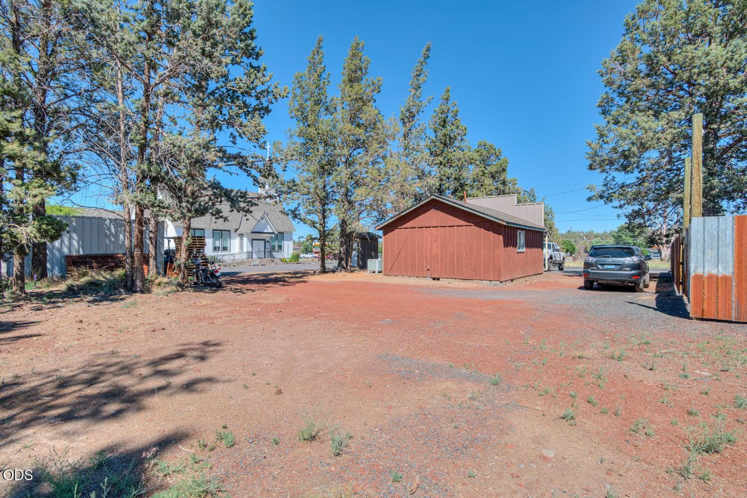 Photo of 64661 Bruce Avenue 13 of 35