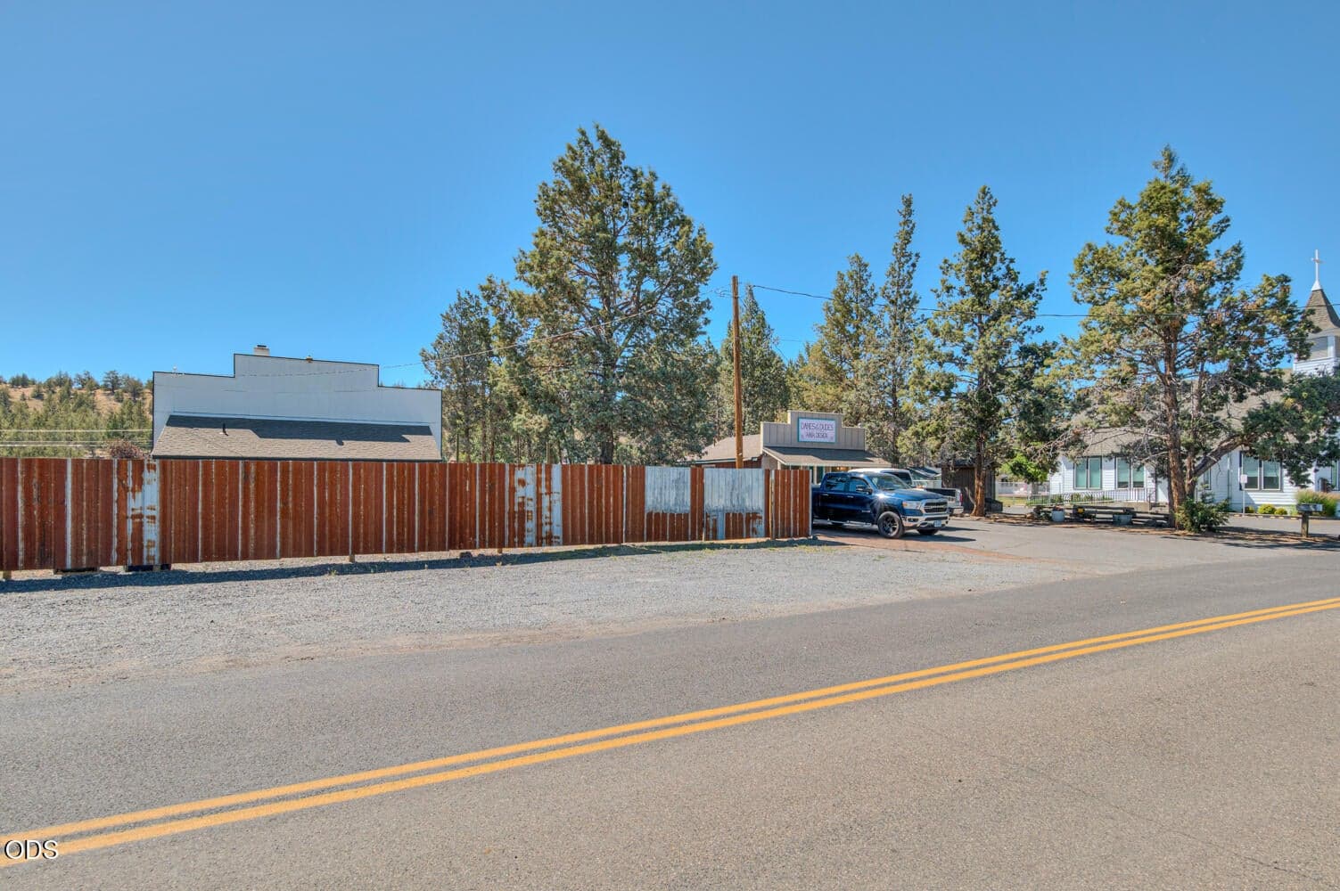 Photo of 64661 Bruce Avenue 19 of 35