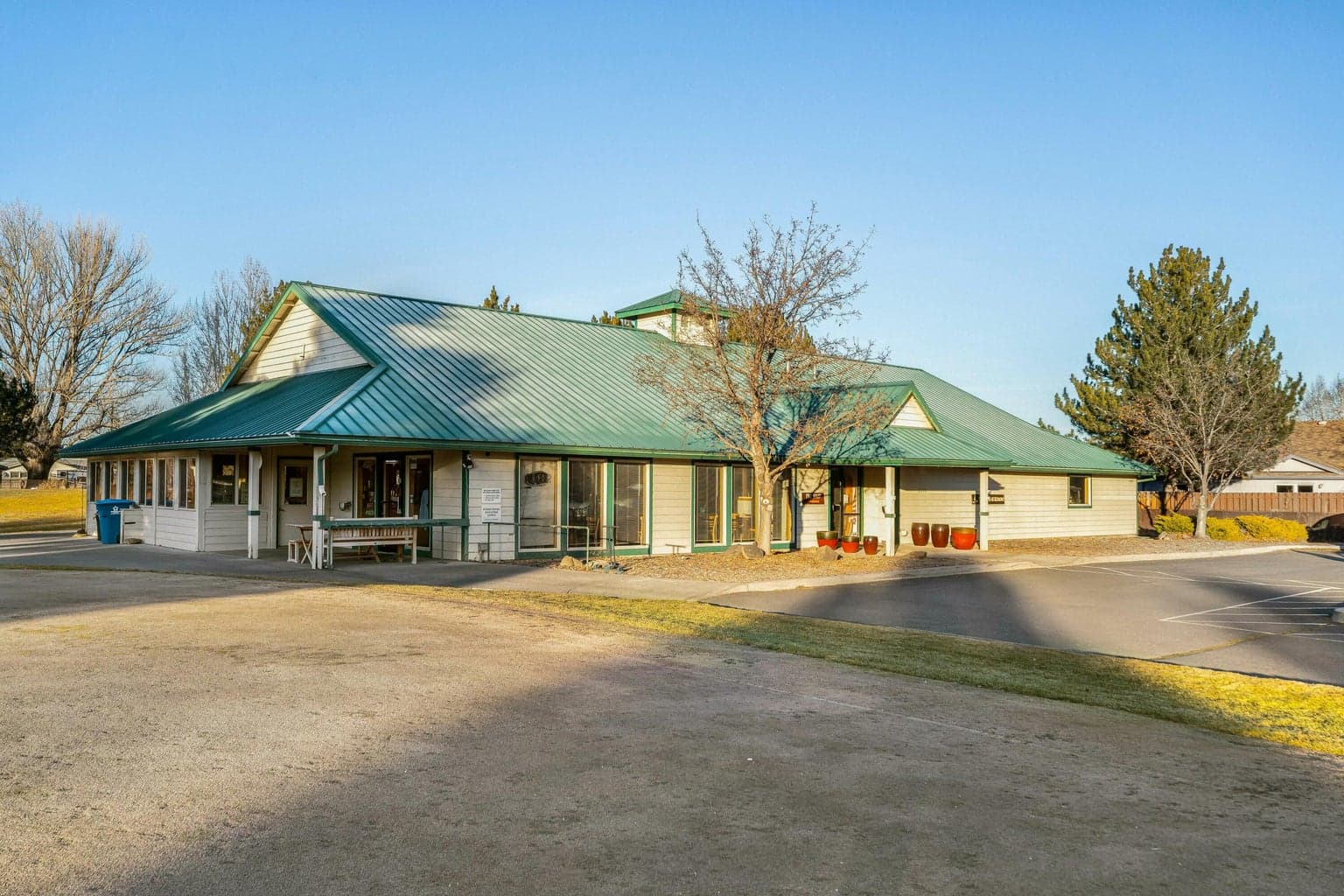 Golf Course Clubhouse not part of HOA