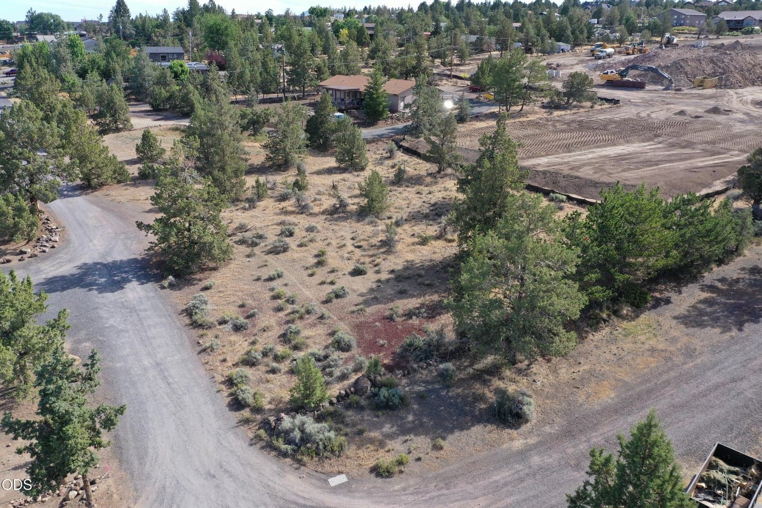 Photo of 3288 SW 46th Street 10 of 17